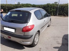 peugeot 206 del año 2000