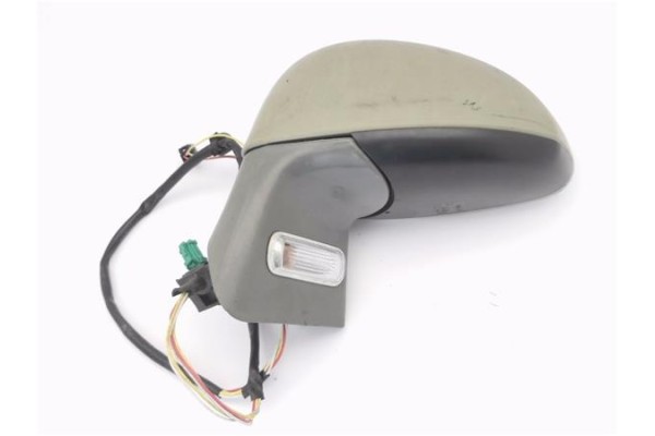 Recambio de retrovisor electrico izquierdo para citroen c4 coupe 1.6 vtr plus referencia OEM IAM E9024541  