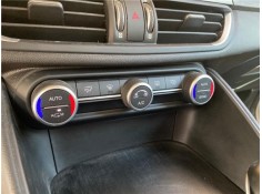 Recambio de mandos climatizador para alfa romeo giulia (952) 2.2 super referencia OEM IAM 156139066  