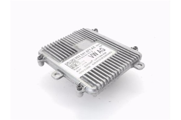 Recambio de centralita xenon para seat ibiza (kj1) 1.0 fr referencia OEM IAM 992941571AE  