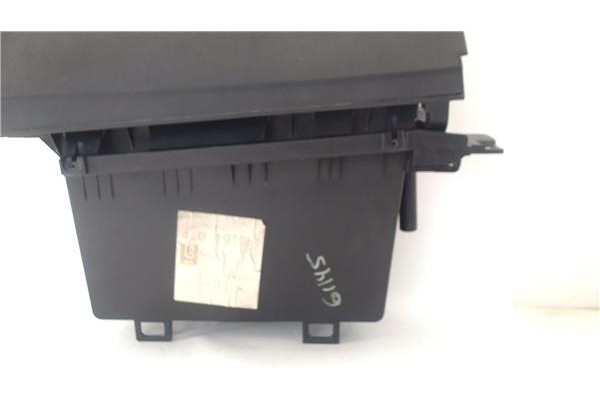 Recambio de guantera salpicadero para mercedes-benz clase a (bm 169) 1.5 a 150 (169.031) referencia OEM IAM JC1005483  