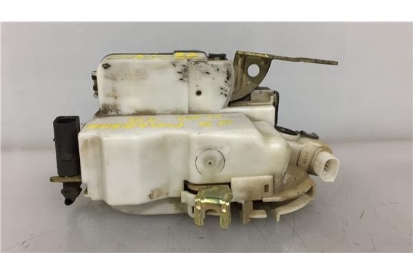 Recambio de cierre electromagnetico delantero derecho para seat cordoba fastback (6k2) 1.6 referencia OEM IAM 6K4837016D  