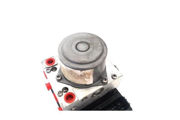 Recambio de nucleo abs para jeep renegade (bu) 1.6 limited fwd referencia OEM IAM 52043052  