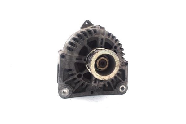 Recambio de alternador para renault grand scénic ii (jm0/1_) 1.9 dci (jm14) referencia OEM IAM 8200667610 TG11C065 