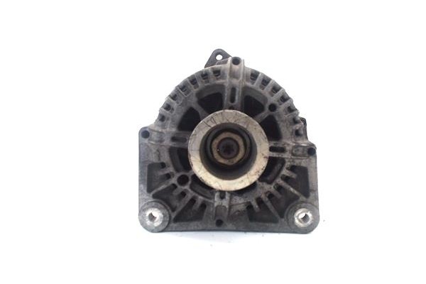 Recambio de alternador para renault grand scénic ii (jm0/1_) 1.9 dci (jm14) referencia OEM IAM 8200667610 TG11C065 