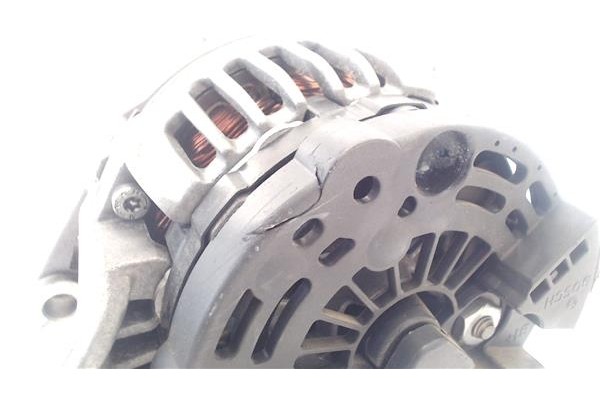 Recambio de alternador para opel vectra c berlina 1.8 16v referencia OEM IAM 0986042740  