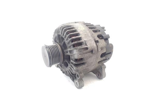Recambio de alternador para audi a4 berlina (8e) 2.0 tdi 16v (103kw) referencia OEM IAM 06F903023H TG14C015 