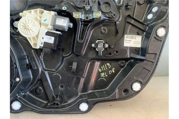 Recambio de elevalunas electrico delantero derecho para jeep renegade (bu) 1.6 limited fwd referencia OEM IAM C46780103 52015491