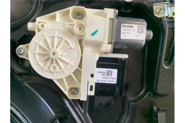 Recambio de elevalunas electrico delantero derecho para jeep renegade (bu) 1.6 limited fwd referencia OEM IAM C46780103 52015491