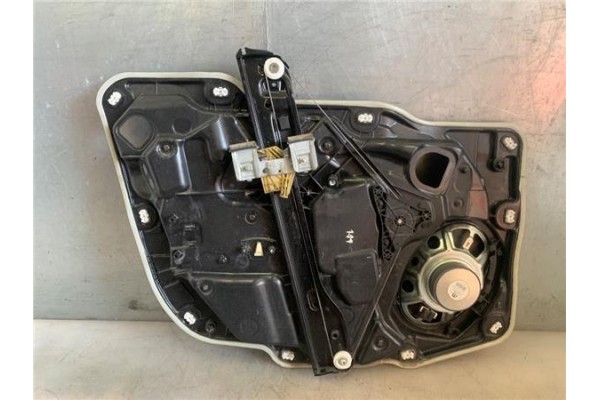 Recambio de elevalunas electrico delantero derecho para jeep renegade (bu) 1.6 limited fwd referencia OEM IAM C46780103 52015491