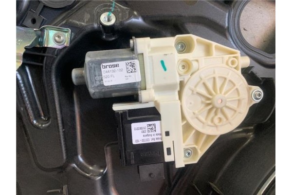 Recambio de elevalunas electrico delantero izquierdo para jeep renegade (bu) 1.6 limited fwd referencia OEM IAM C46781103 520155
