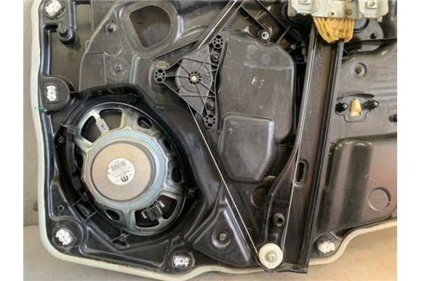 Recambio de elevalunas electrico delantero izquierdo para jeep renegade (bu) 1.6 limited fwd referencia OEM IAM C46781103 520155