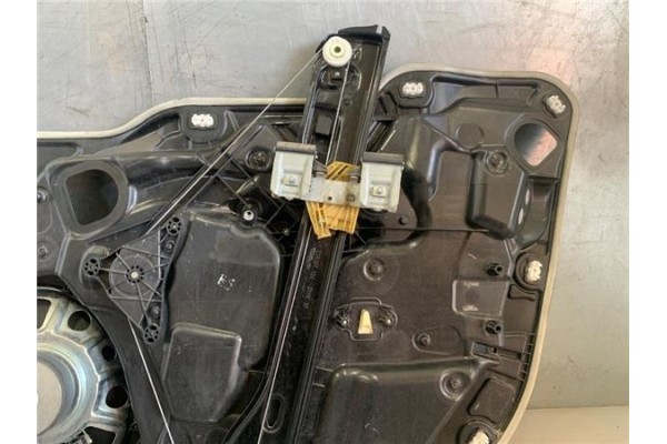 Recambio de elevalunas electrico delantero izquierdo para jeep renegade (bu) 1.6 limited fwd referencia OEM IAM C46781103 520155