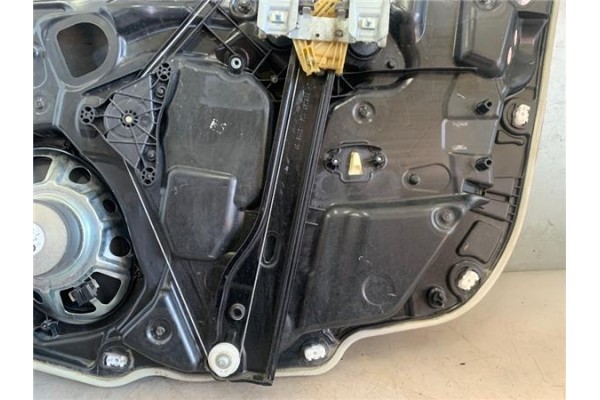 Recambio de elevalunas electrico delantero izquierdo para jeep renegade (bu) 1.6 limited fwd referencia OEM IAM C46781103 520155