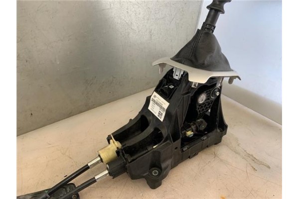 Recambio de palanca de cambio para jeep renegade (bu) 1.6 limited fwd referencia OEM IAM 00502944640  