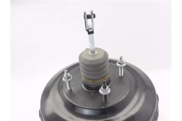 Recambio de servofreno para renault master iii combi 2.3 l2h2 3,5t referencia OEM IAM 472100453R  