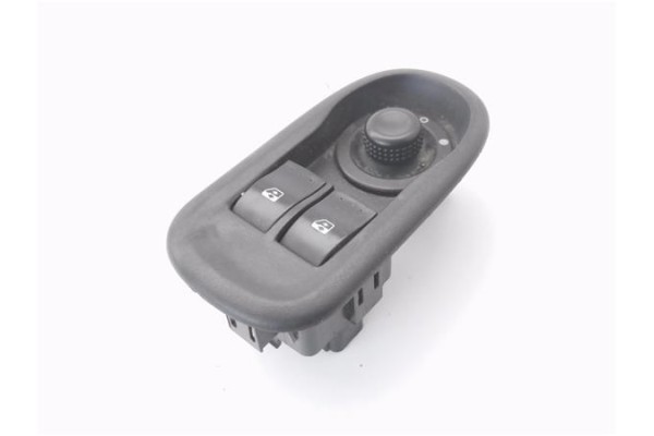 Recambio de mando elevalunas delantero izquierdo para renault master iii combi 2.3 l2h2 3,5t referencia OEM IAM 8200637849  