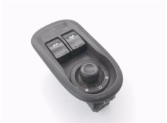 Recambio de mando elevalunas delantero izquierdo para renault master iii combi 2.3 l2h2 3,5t referencia OEM IAM 8200637849  