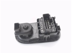 Recambio de mando elevalunas delantero izquierdo para renault master iii combi 2.3 l2h2 3,5t referencia OEM IAM 8200637849  