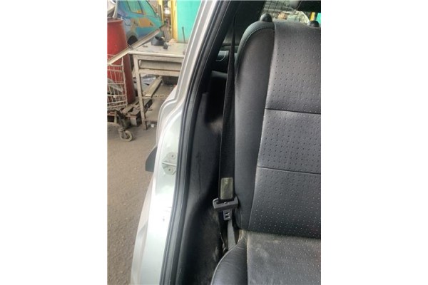 Recambio de cinturon seguridad trasero derecho para land rover freelander (ln) 2.0 hse familiar referencia OEM IAM EVL000440PMA 