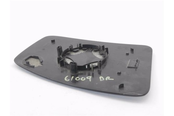 Recambio de cristal retrovisor dcho para renault master iii combi 2.3 l2h2 3,5t referencia OEM IAM 232634072  