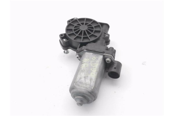 Recambio de motor elevalunas delantero derecho para renault master iii combi 2.3 l2h2 3,5t referencia OEM IAM 128001031E 9030284