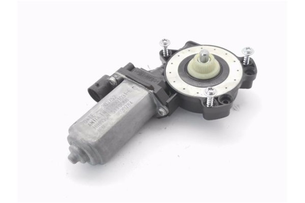 Recambio de motor elevalunas delantero derecho para renault master iii combi 2.3 l2h2 3,5t referencia OEM IAM 128001031E 9030284