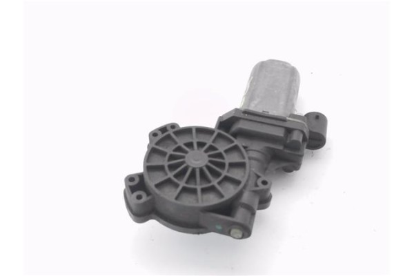 Recambio de motor elevalunas delantero izquierdo para renault master iii combi 2.3 l2h2 3,5t referencia OEM IAM 128001032E 90302