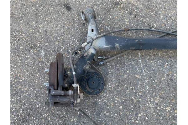 Recambio de puente trasero para kia rio (ub) 1.2 basic referencia OEM IAM 551001W100  