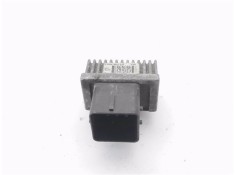 Recambio de caja precalentamiento para renault master iii combi 2.3 l2h2 3,5t referencia OEM IAM 110678071R  