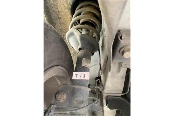 Recambio de amortiguador trasero izquierdo para land rover freelander (ln) 2.0 hse familiar referencia OEM IAM RPD102190 RPM0000