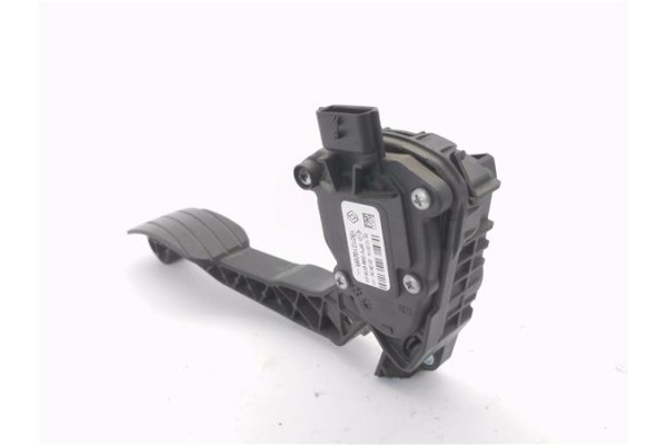 Recambio de pedal acelerador para renault master iii combi 2.3 l2h2 3,5t referencia OEM IAM 180101626R  