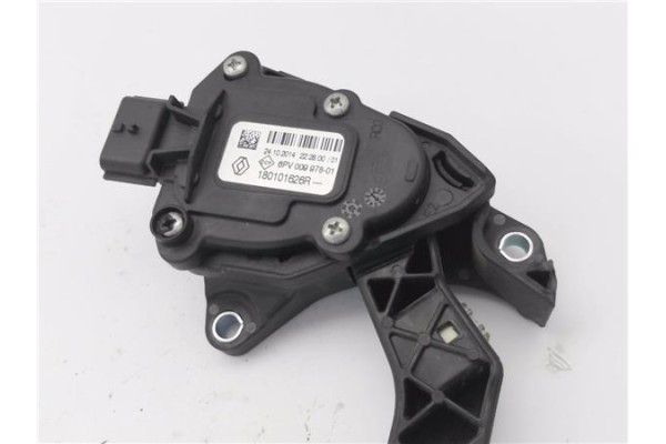Recambio de pedal acelerador para renault master iii combi 2.3 l2h2 3,5t referencia OEM IAM 180101626R  