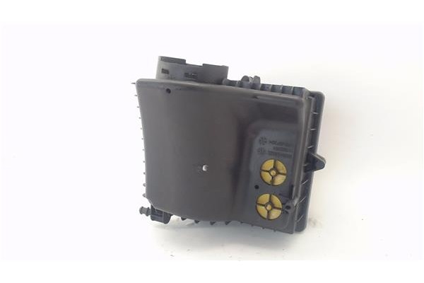 Recambio de carcasa filtro aire para jeep renegade (bu) 1.6 limited fwd referencia OEM IAM 1118623S01 51938293 