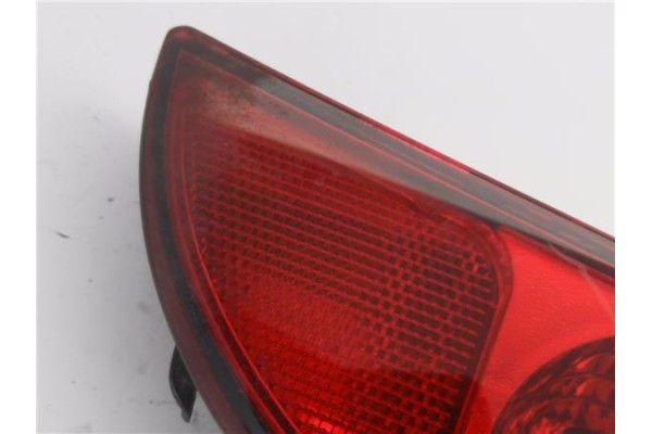 Recambio de piloto defensa trasero derecho para renault espace iv (jk0) 2.0 dci (jk01, jk03) referencia OEM IAM 8200027154  