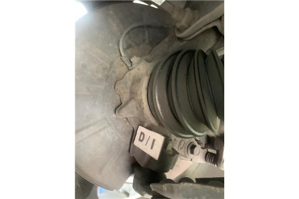 Recambio de mangueta delantero izquierda para land rover freelander (ln) 2.0 hse familiar referencia OEM IAM RUB000050 RUB101511