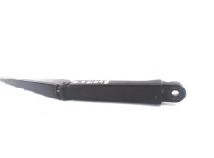 Recambio de brazo limpiaparabrisas delantero derecho para volvo xc90 d5 referencia OEM IAM 8693600  