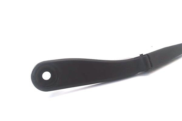 Recambio de brazo limpiaparabrisas delantero izquierdo para chrysler sebring berlina 2.0 crd limited referencia OEM IAM 05303715