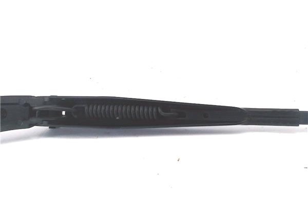 Recambio de brazo limpiaparabrisas delantero izquierdo para chrysler sebring berlina 2.0 crd limited referencia OEM IAM 05303715