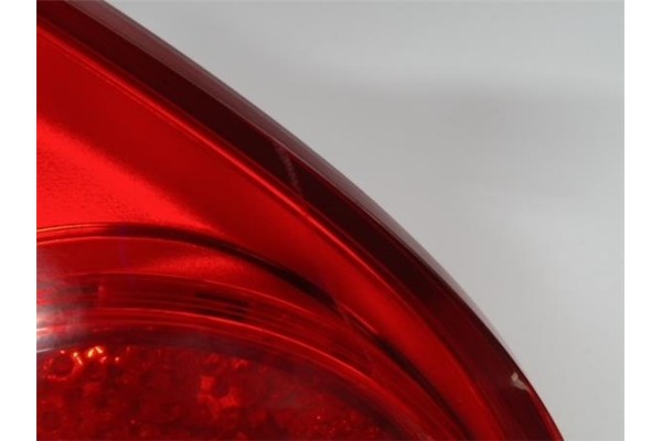 Recambio de piloto porton trasero izquierdo para volkswagen golf v (1k1) referencia OEM IAM 1K6945093G 89031705 1K6945093E , AUD