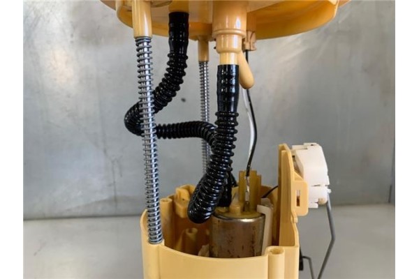 Recambio de bomba combustible para jeep renegade (bu) 1.6 limited fwd referencia OEM IAM 00519358990  