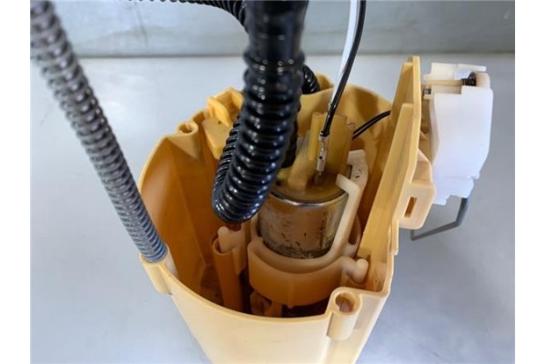 Recambio de bomba combustible para jeep renegade (bu) 1.6 limited fwd referencia OEM IAM 00519358990  