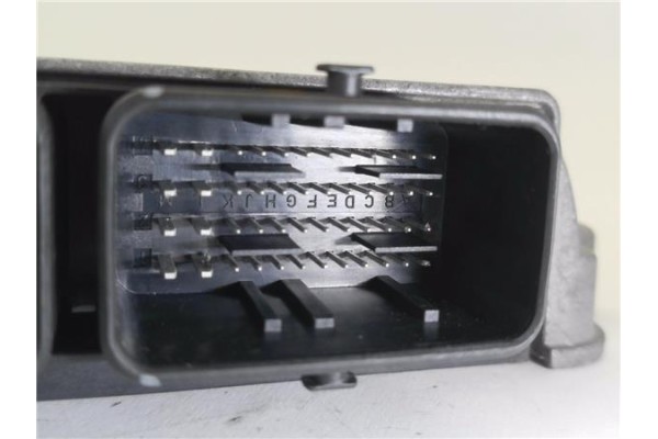 Recambio de centralita para peugeot 207 1.4 x-line referencia OEM IAM 9666909780  