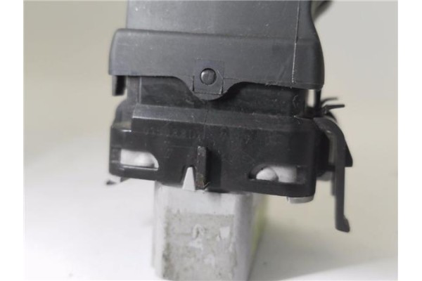 Recambio de mando elevalunas delantero izquierdo para renault grand scénic ii (jm0/1_) 1.9 dci (jm14) referencia OEM IAM 015088D