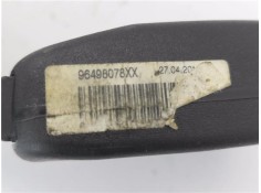Recambio de anclaje cinturon trasero izquierdo para peugeot 207 1.4 x-line referencia OEM IAM 96498078XX  