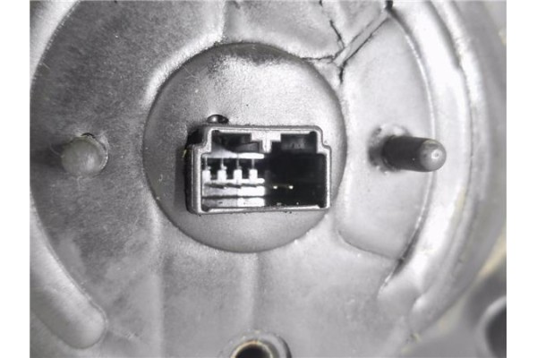 Recambio de retrovisor electrico izquierdo para land rover freelander (ln) 2.0 e familiar referencia OEM IAM M0800051 E11015438 