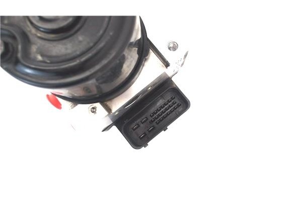 Recambio de nucleo abs para kia rio (jb) 1.4 16v referencia OEM IAM 589201G000 BH60106800 