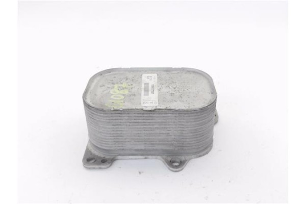 Recambio de enfriador aceite para volkswagen golf vii berlina (bq1/be2) 1.6 sport referencia OEM IAM 03N117021  