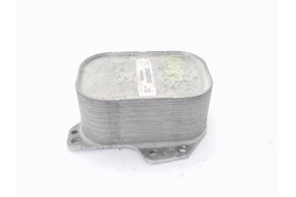 Recambio de enfriador aceite para volkswagen golf vii berlina (bq1/be2) 1.6 sport referencia OEM IAM 03N117021  