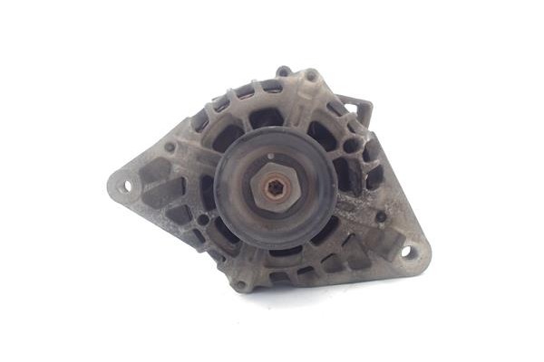 Recambio de alternador para kia rio (jb) 1.4 16v referencia OEM IAM 3730022650 A002655023 